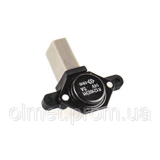 Регулятор напруги ВАЗ 2110, 2111, 2112, 2115, 21214, 2123 “Нива Шевролет“ ГАЗ 2217, 3310, 3302 (аналог