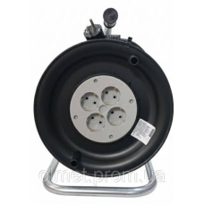 Подовжувач на котушці  з заземленням 3х1,5кв.мм 30м APRO